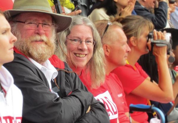 Debby Steacy honoured with 2015 University of Lethbridge Volunteer Award