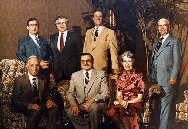 New scholarship honours founding faculty members of the Faculty of Education