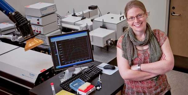 Engaging youth in science earns Kothe CIHR honour