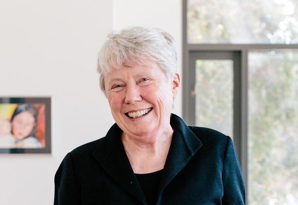 Computer scientist who has increased the number of women in computing and mathematics to receive honorary degree