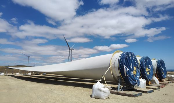 A repowered California wind farm rises in a birthplace of the industry