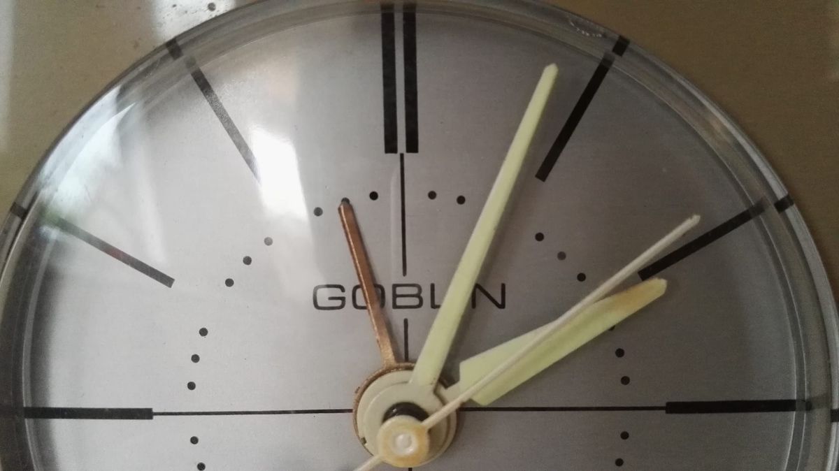 How to test the coil on a large brass clock motor