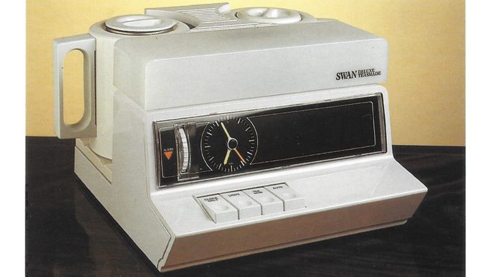 1985 10860/10870 Swan Deluxe & Radio Teasmade