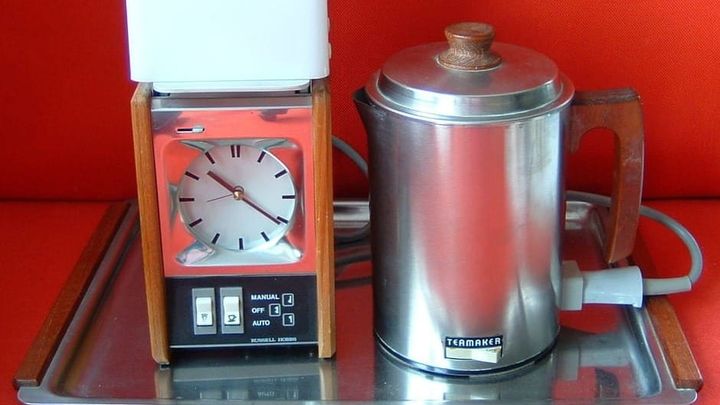 1971 Russell Hobbs Easy Riser tea maker 6501