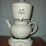 DeLonghi Teapot