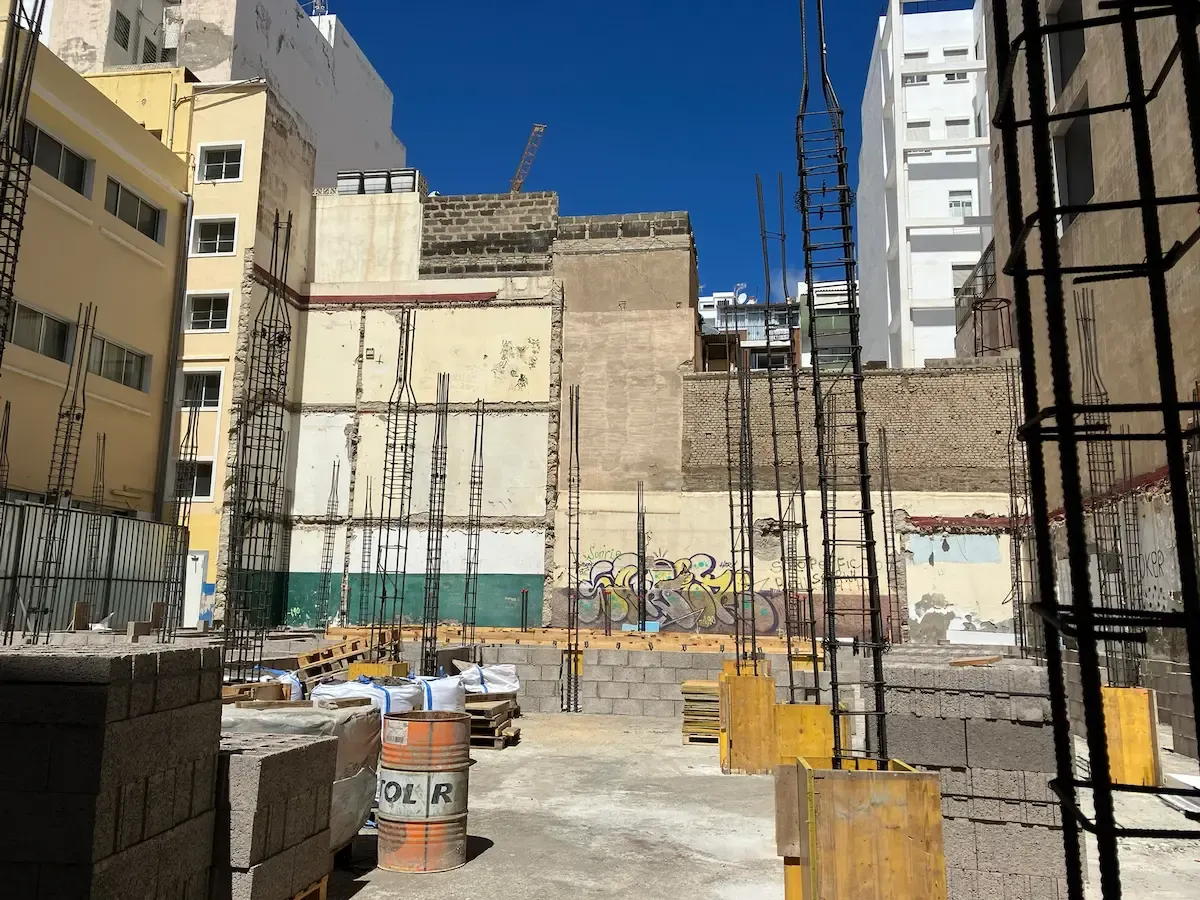 LPA Pulse, like many parts of the city, is a construction site right now: something cool is being built