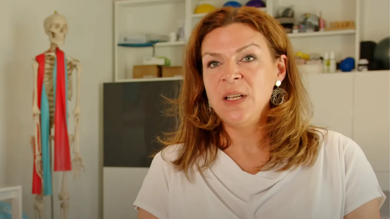 Pro-Vaccine Doctor Comes to a Chilling Realization, Says “I Can’t Continue to Vaccinate Here”