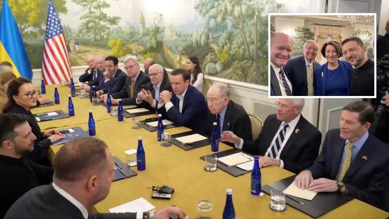 Group of RINOs and Democrat Senators Met with Zelensky and Blew Smoke Up His A$$ Before He Met with Trump