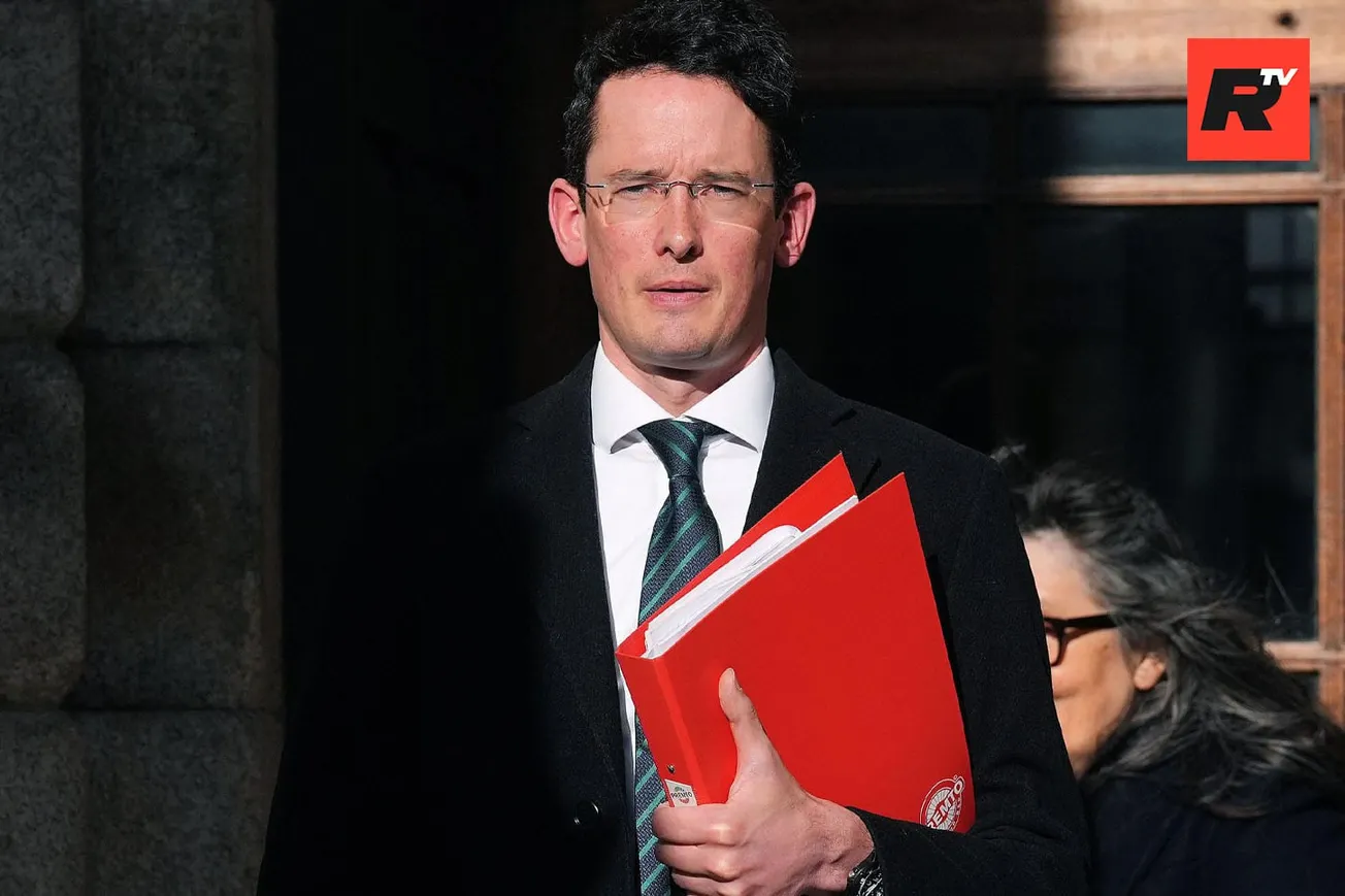 Teacher Ordered to Spend Christmas in Jail for Refusing 'They/Them' Pronouns