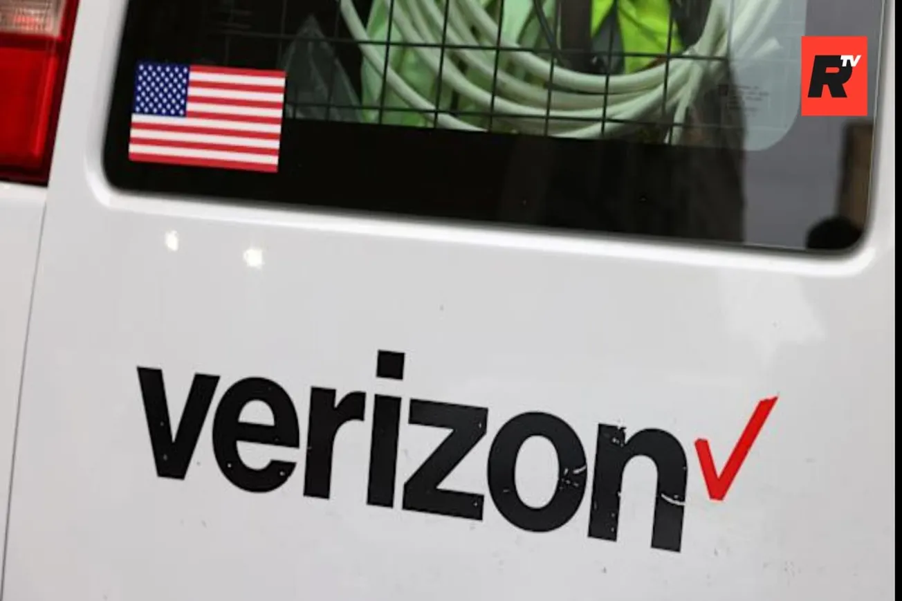 'SOS' Mode Grips Verizon Phones as Service Fails Coast to Coast, DC, NYC Issue Emergency Alerts