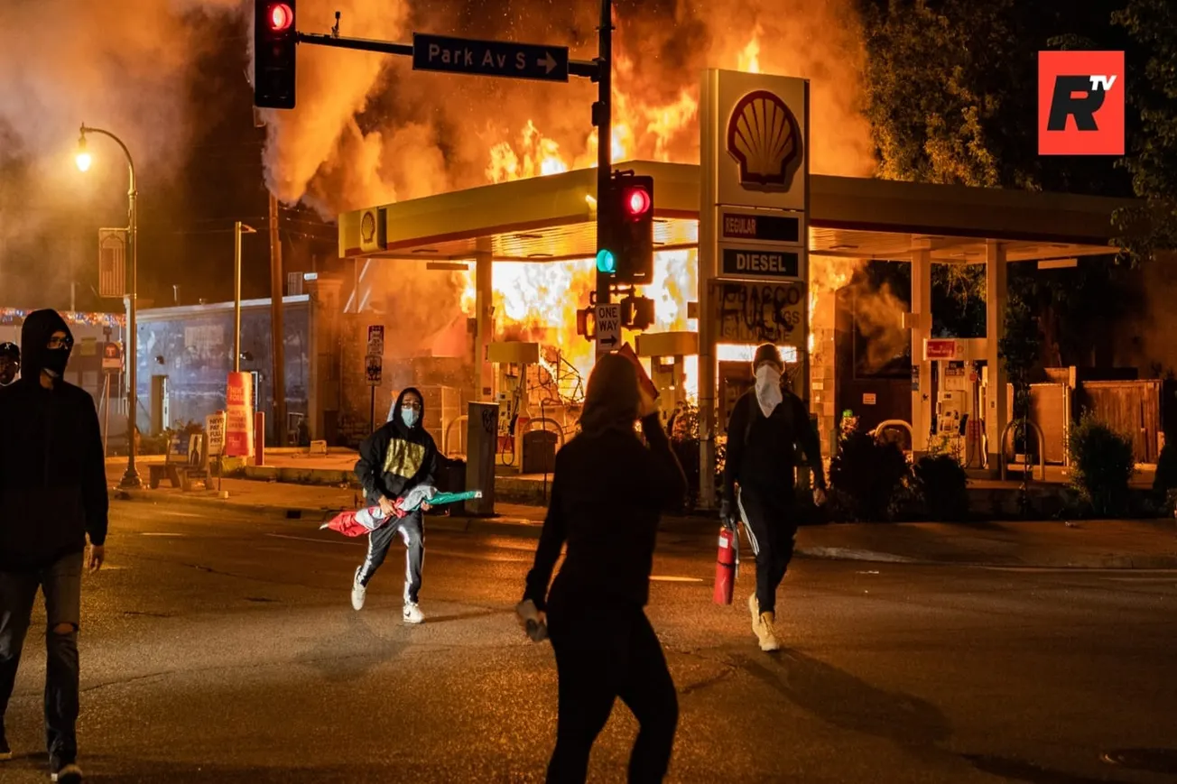 Trump to Walz: Turn Over Criminal Illegal Aliens or Face Continued Federal Surge