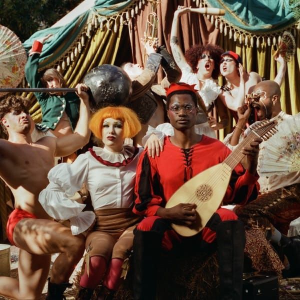 291. BIG DISGRACE by Haute and Freddy