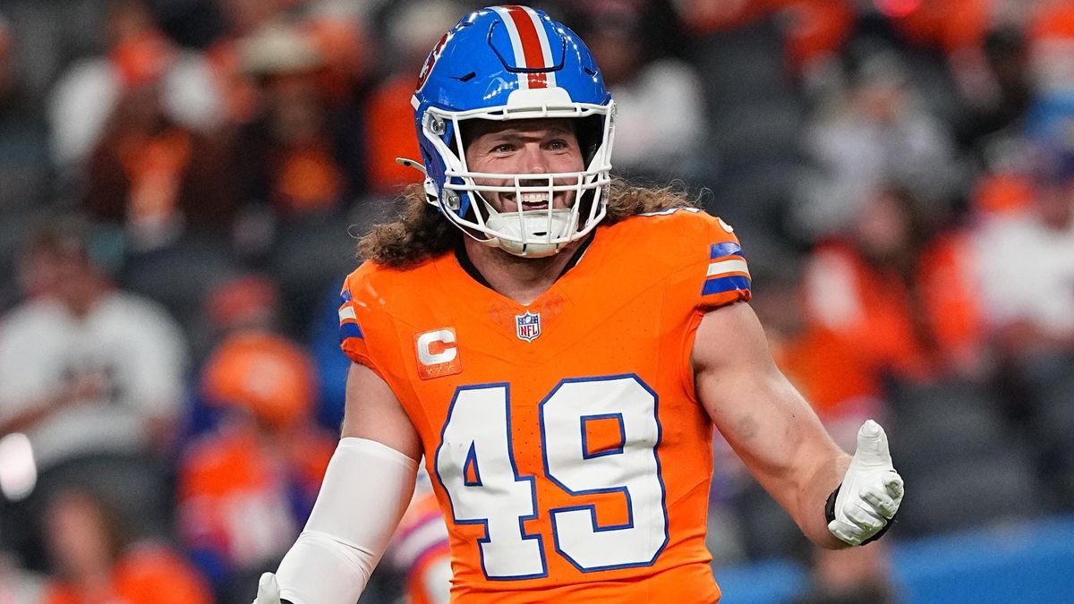 Broncos Re-Sign Linebacker Alex Singleton to Two-Year, $15.5 Million Deal