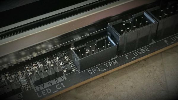 Observaciones y consideraciones de seguridad en firmware de ATM