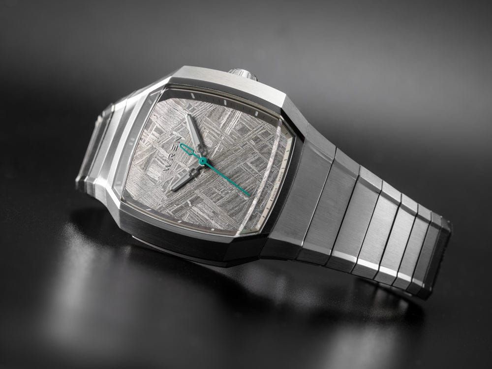 Wren Leaves the Water With the Vessel, a Very Futuristic Faceted-Sapphire Cushion Case Watch