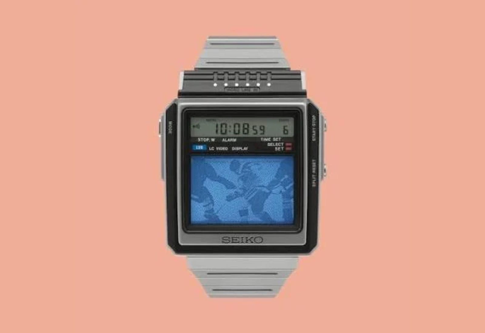 Odd One Out: The Most Watch-Obsessed Way To Watch A Scary Movie