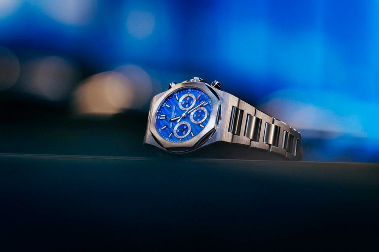 Girard-Perregaux Paints The Laureato In Williams Blue To Mark Its New F1 Deal