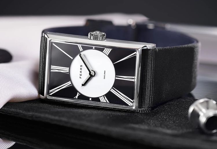 Fears Swaps Hobnail for Onyx on Its Classy Rectangular Watch