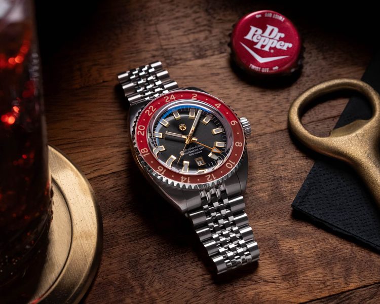 Jack Mason Moves the Dr Pepper Strat-o-timer to a 42mm Case and Hides a 1920s Slogan in the Lume