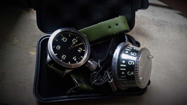 UNUSAL WATCHES: 60mm Of Steel Is Certainly One Way To Go Diving
