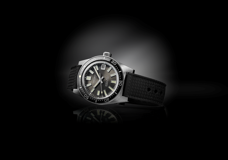 Seiko Brings Back The Legendary 62MAS, AP Has Five New Dimond-Set 37mm Royal Oak Offshores, New Watches From Breitling, Dumoreau, G-Shock And Andersen Geneve