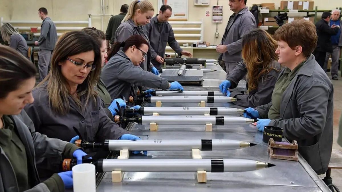 Serbia Trade Ministry Signals Push to Resume Arms Export Licensing