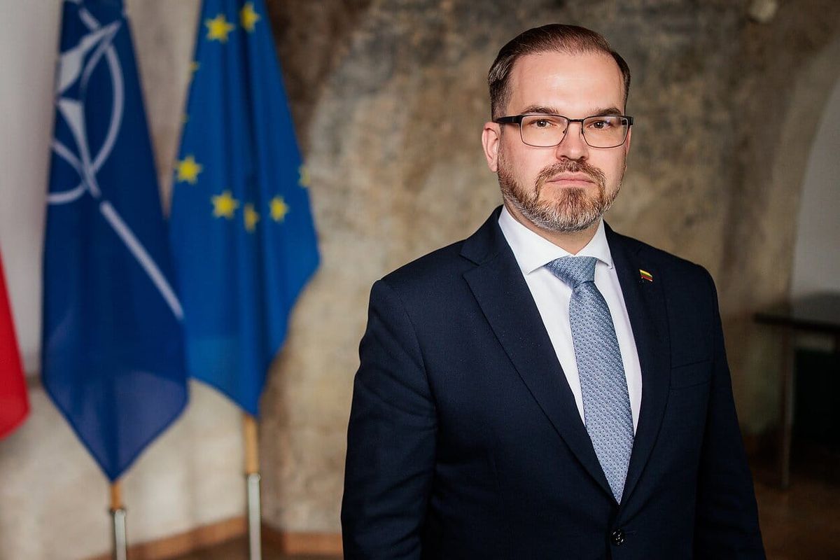 Lithuanian Defense Minister Warns of Russian Threat to Baltic States and Poland