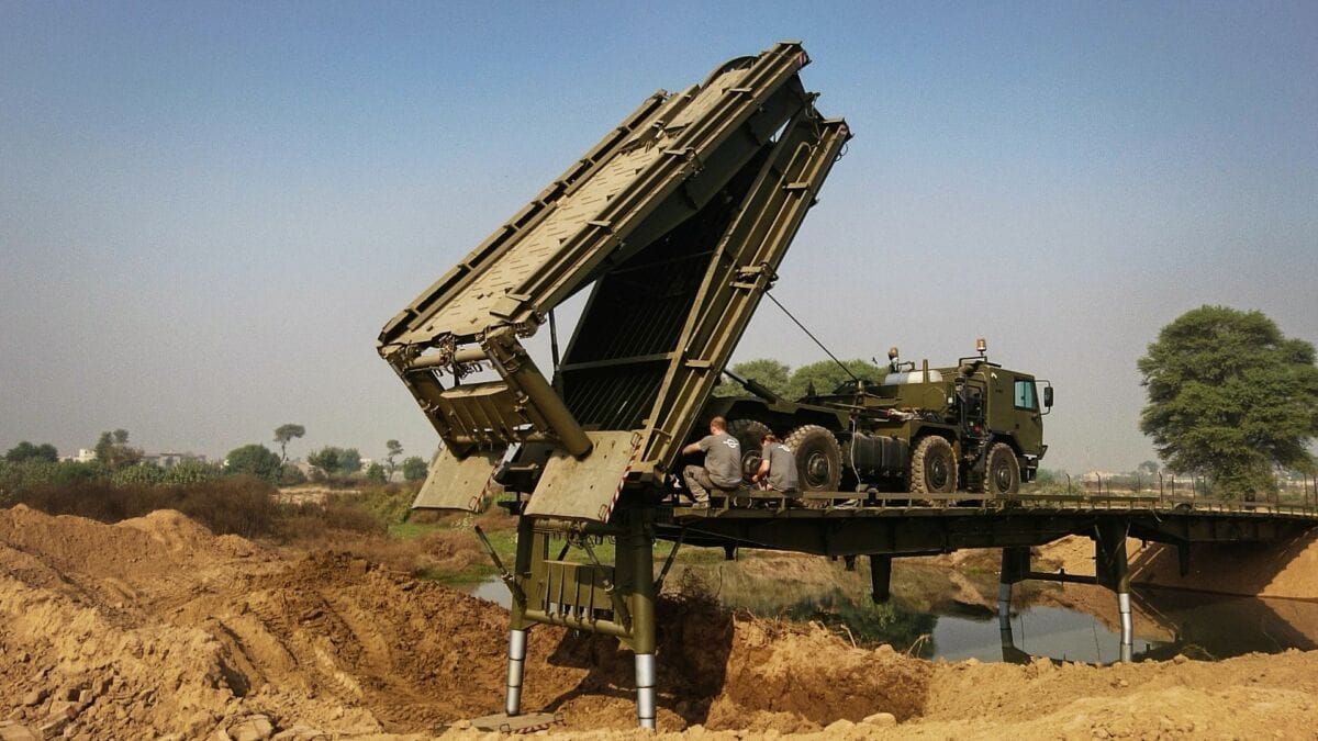 CSG Wins $50 Million in Military Bridge Vehicle Contracts