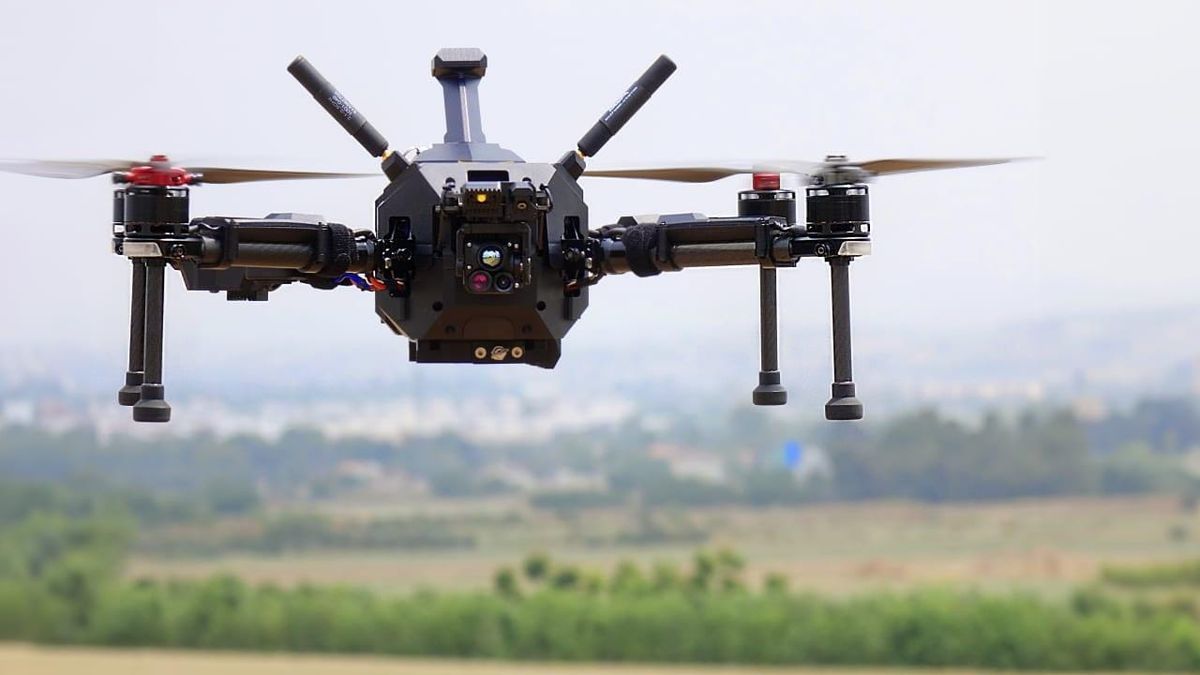 XTEND STRIKER tactical drone in flight, following a $40.5 million order for 6,000 systems under the U.S. Drone Dominance Program.