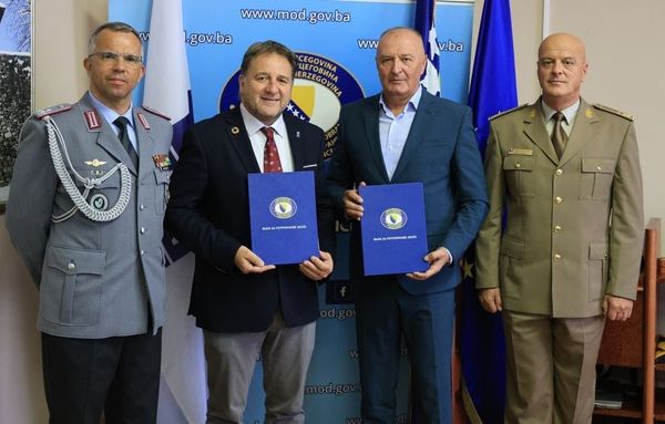 Germany Funds €3.15 Million for New Field Uniforms for Bosnia’s Armed Forces Amid Budget Deadlock