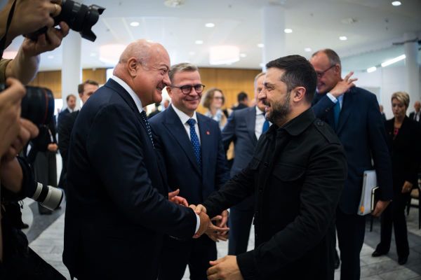 Bundeskanzler Stocker Calls for Stronger EU Defense Readiness: “We Cannot Be lulled into False Security”