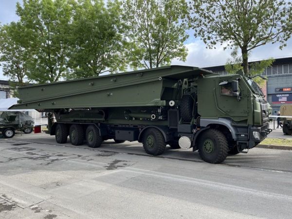 Belgian Defence Ministry awards €80 million contract to KNDS for latest-generation Leguan bridge layers