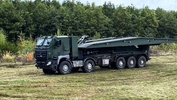 Belgium Awards €80M Contract for LEGUAN Bridge Layers on Czech Chassis