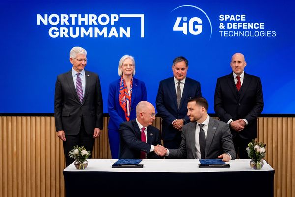 Hungary, U.S. Expand Space and Defense Ties with Satellite and Industrial Agreements