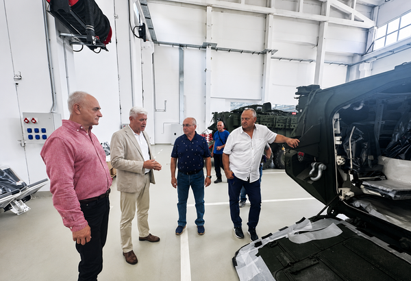 Bulgarian Defense Minister Reviews Stryker Assembly Progress at TEREM Facility