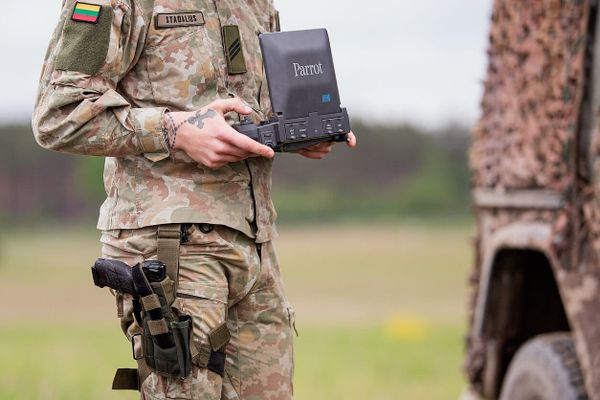 Lithuanian Initiative Turns Old Smartphones Into Drone Sensors