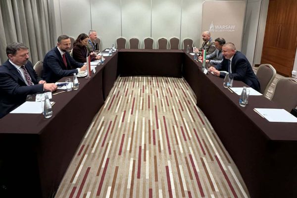 Hungary Calls for Expansion of Europe's Defense Industry
