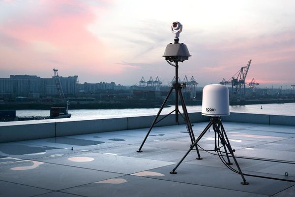 BAE Weighs Bid for €2B Dutch Counter-Drone Firm Robin Radar