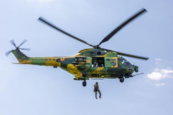 Romania Expects Anti-Drone Helicopters as Slovakia Sends Low-Altitude Radars