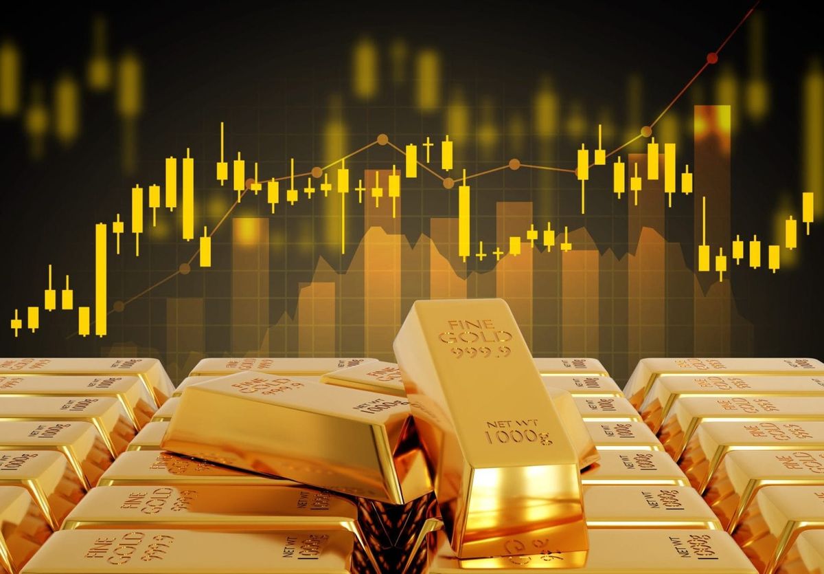 Gold Surges Beyond $3,900 as Investors Rotate into Safety Amid U.S. Government Shutdown.