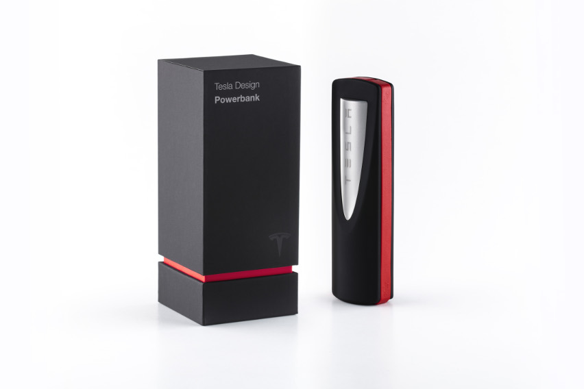 tesla_powerbank