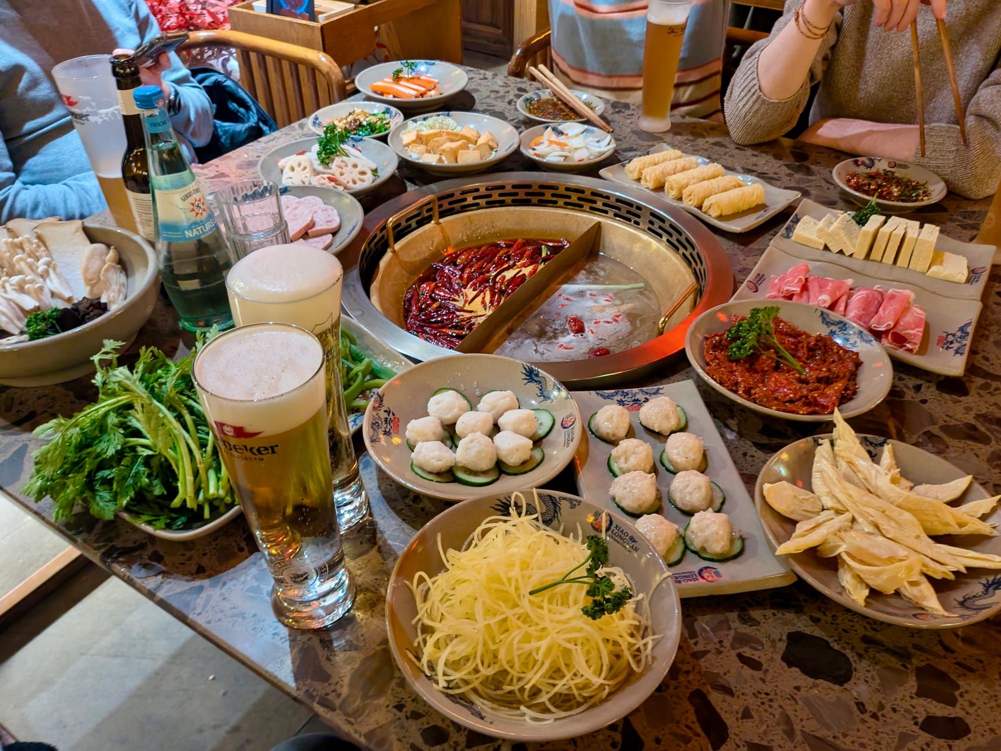 You Can't Go Wrong at Shooloongkan Hotpot