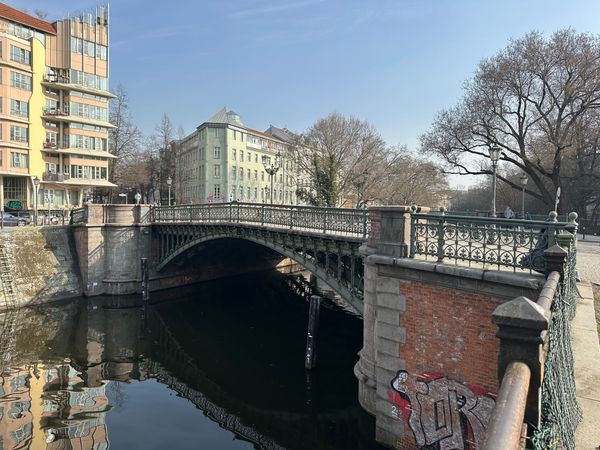 New Law to Extend Berlin’s Outdoor Drinking Hours