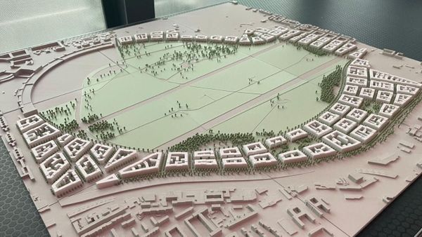 "The Majority of Berliners Still Want a Free Tempelhofer Feld"