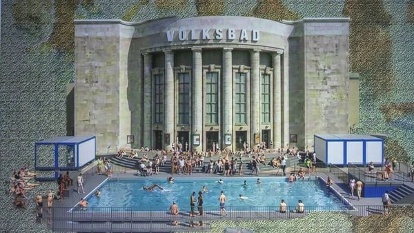 The Volksbühne Opened a Free Outdoor Pool. The Showers Broke After One Week.