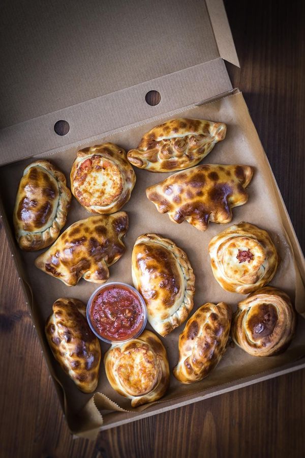 La Criolla Does One Thing: Superb Empanadas