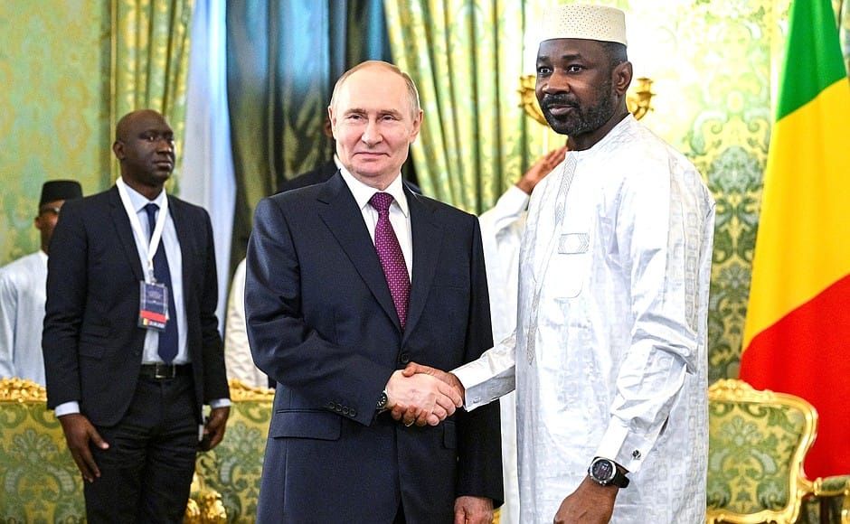 Vladimir Putin with President of the Transitional Republic of the Republic of Mali Assimi Goita (2025)