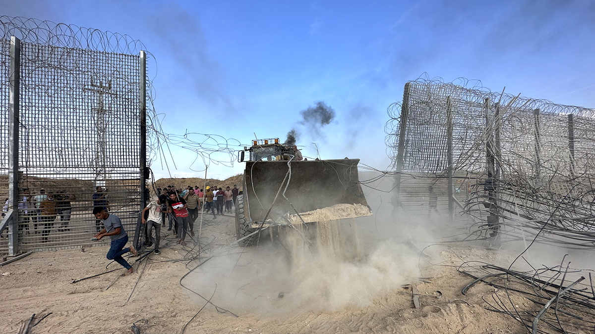 Asymmetric Conventional Conflict