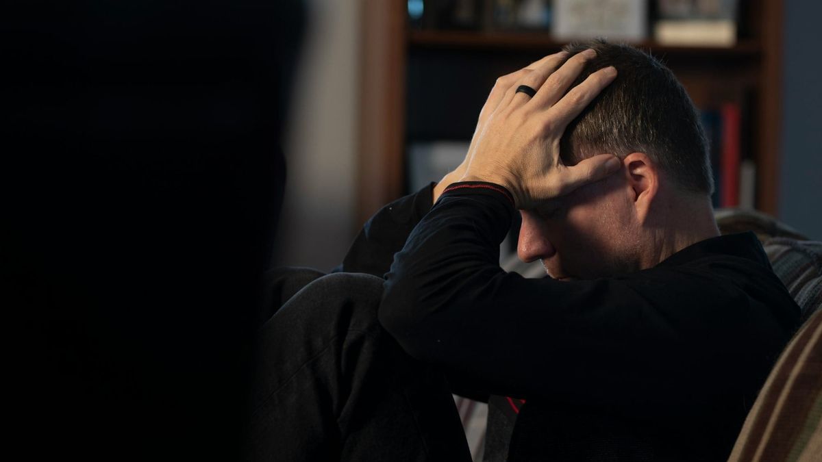 Societies Alike in Their Strategic Unhappiness