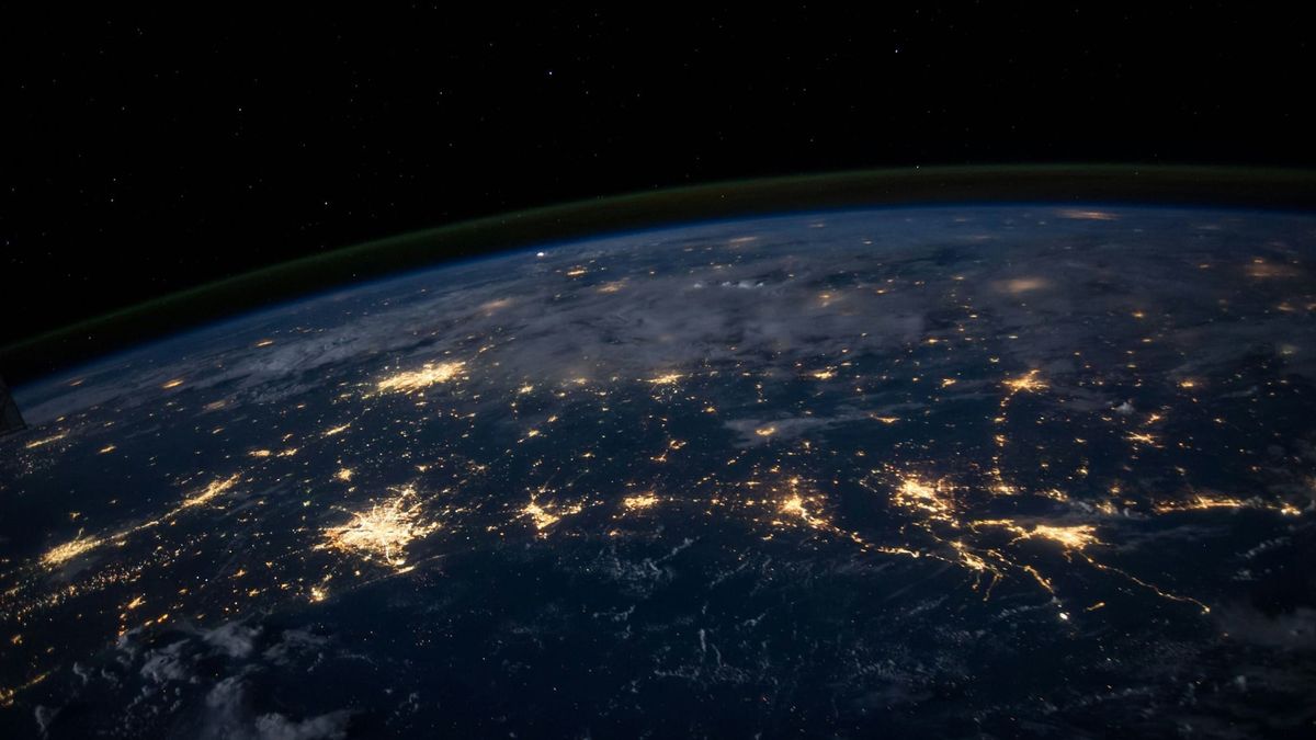 Moving the Global Geopolitical Center of Gravity